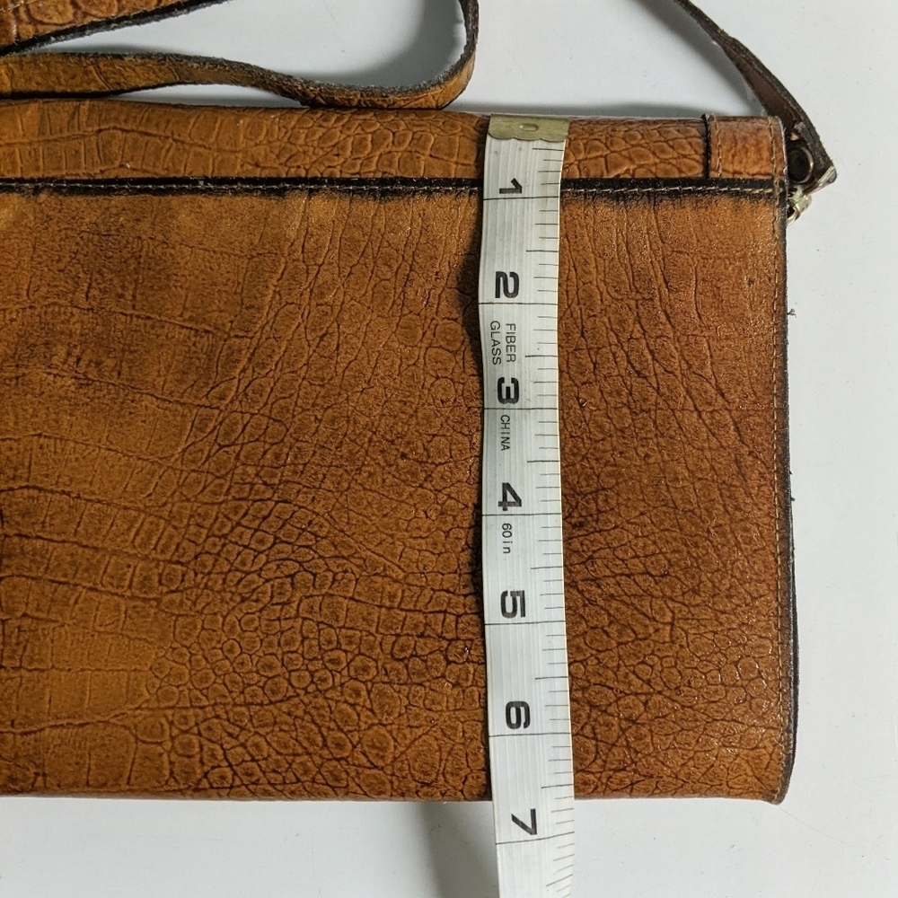 Elegant Vintage Brown Crocodile Pattern Women's Bag - Picture 7 of 7